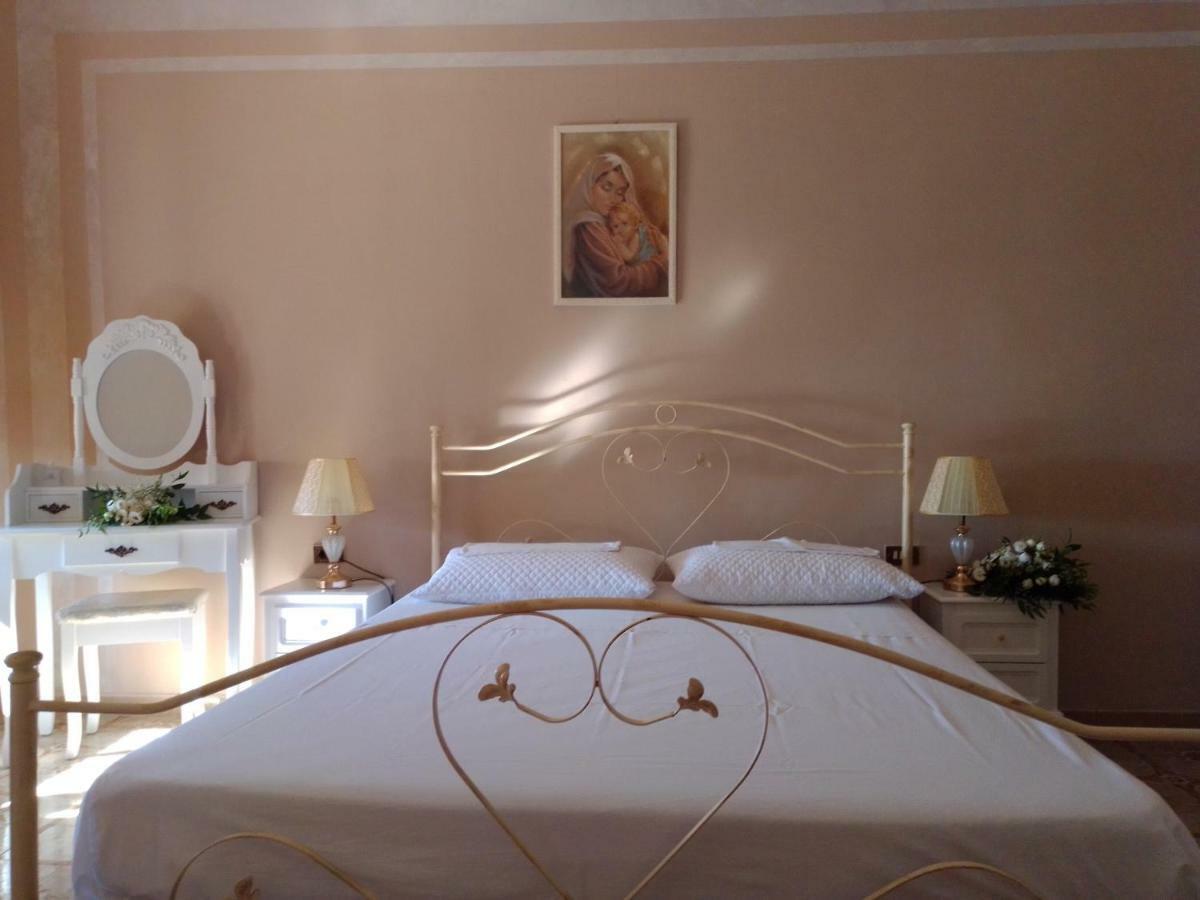 B&B La Felicita Лезина Екстериор снимка