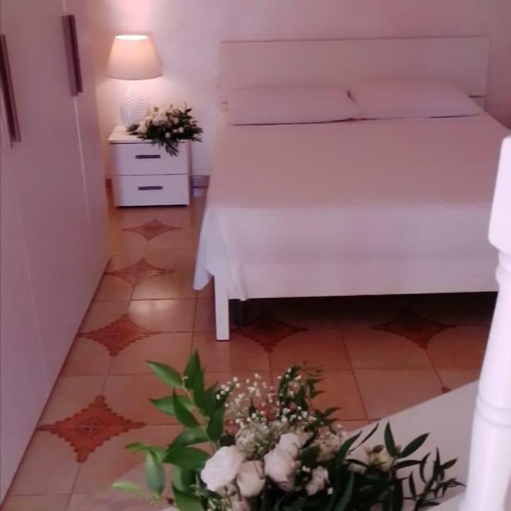 B&B La Felicita Лезина Екстериор снимка